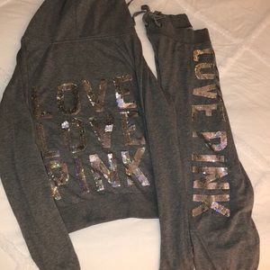 Love pink jogger set